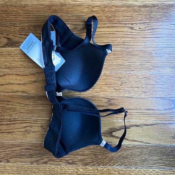 Chantelle Push Up Bra - Picture 2 of 7